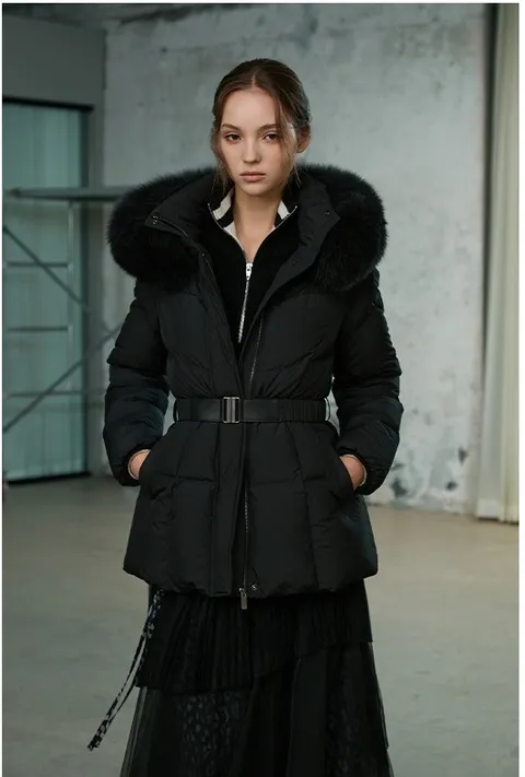 [현대백화점] [에고이스트] ER4TD003 웨이스트 벨티드 폭스퍼 구스 숏점퍼 (25년 겨울)(구매고객 *패션양말* 사은품 증정 )