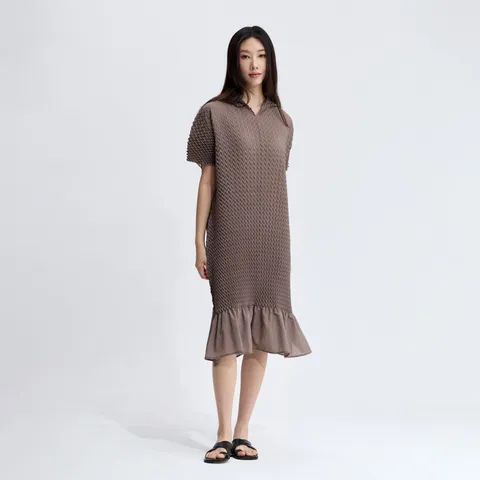 [현대백화점] [플리츠미] 지그재그 핸드 플리츠 트임 원피스_PPOPM025023 +할인쿠폰