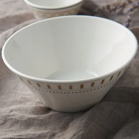 라씨에뜨 토니카 대접