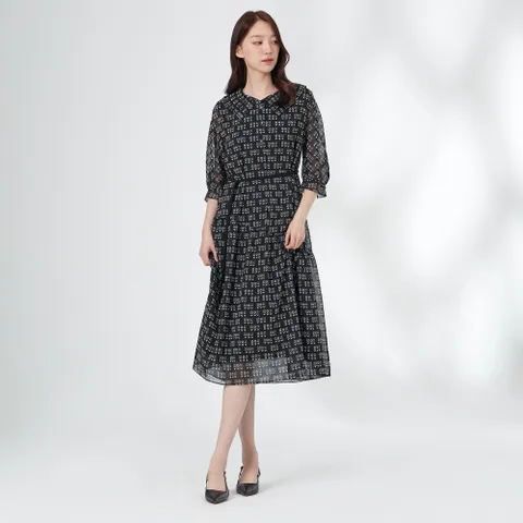 [GIVY] 플라워 플리츠 칼라 롱 원피스 GY25A1FRD1899 +할인쿠폰