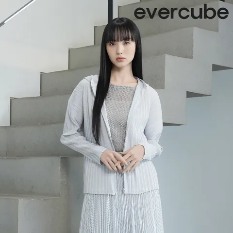 에바큐브 26SS Mix플리츠 후드 자켓 +무이자6개월