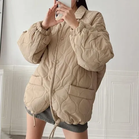 [하프클럽/옷자락]여자 오버핏 물결 퀼팅 스트링 카라 나그랑 패딩 점퍼