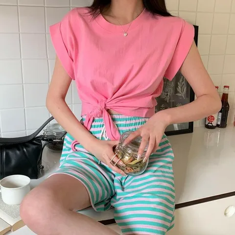 [하프클럽/다잇템]여자 폴딩 U넥 세미크롭 리본 티셔츠