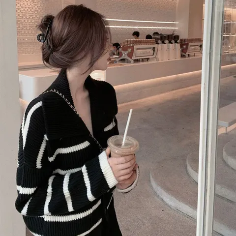 가디건 카디건 CD 여리 핏 카라 브이넥 스트라이프 블랙