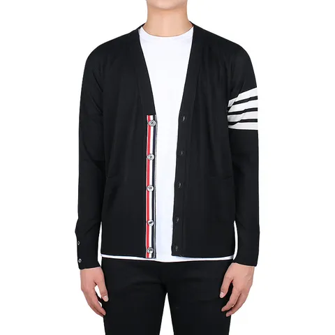 [톰브라운] 25FW 사선완장 울 가디건 (MKC002A Y1014 001)