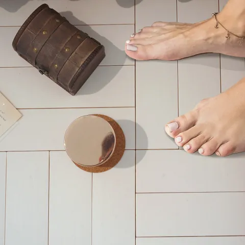 한피스씩 분리되는 조립식 데크타일 27장(108피스) 바닥 조립 마루 테라스 발코니