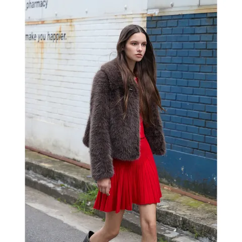 [현대백화점] [에고이스트] ER4TF001 와이드카라 페이크퍼 자켓 (25년 겨울)(구매고객 *덧신양말* 사은품증정)