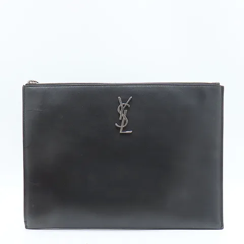 [중고] 생로랑 453249 블랙 레더 은장 YSL 태블릿 케이스 클러치 K4956YSL +할인쿠폰