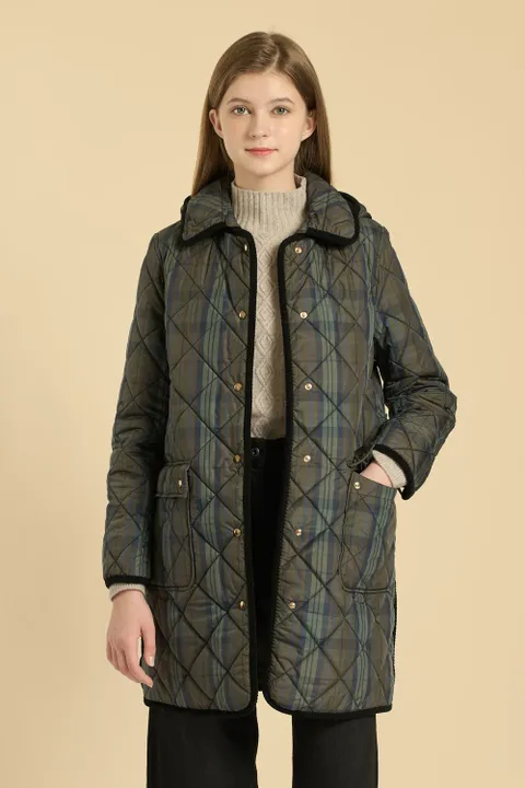 [현대백화점] [구매고객 고급스러운 BCBG로고 클러치백 증정][BCBG] 티엠체크퀼팅 J/P B5WAR165 (사은품 증정) +할인쿠폰