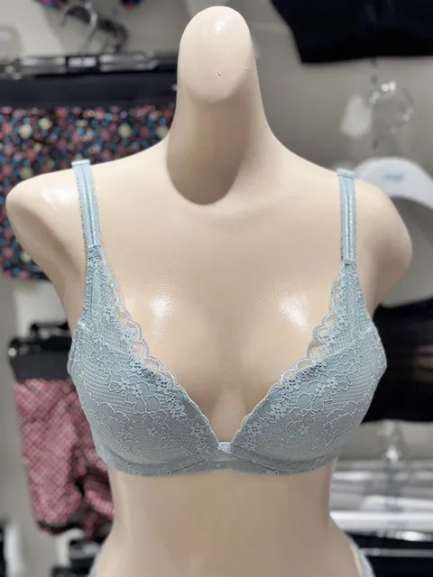 [현대백화점] 트라이엄프 에어라이트 푸쉬업 노와이어 브라(Y1)TCFSE004540 