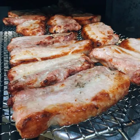 [엔돌핀삼겹살] 참피디방영 초벌 구운삼겹살 4인분 캠핑 엠티 펜션 바베큐세트 안주(원육820g), 820g, 3개
