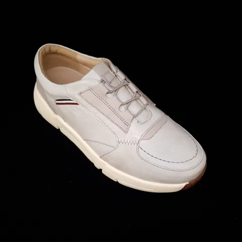 에스콰이아 여성키높이스니커즈 키높이운동화 여성밴딩스니커즈슬립온