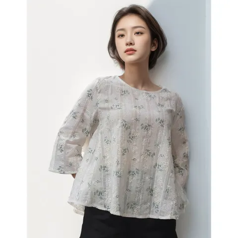 리빙스캔들 여성 7부 면블라우스 플라워 오버핏 라운드 봄 면티셔츠
