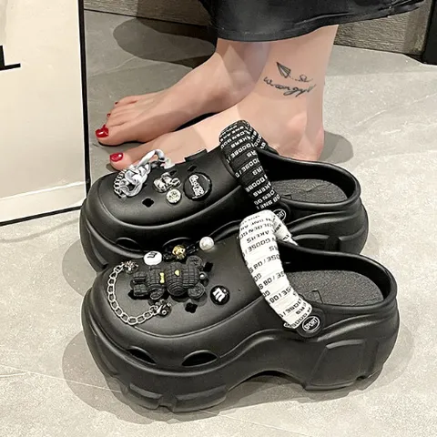 일월전빵 여성 믹스매치 액세서리 포인트 키높이 통굽 아쿠아 슬리퍼 각선미 미용실 네일샵 샌들 BS-S096, 230(230-23..., 블랙