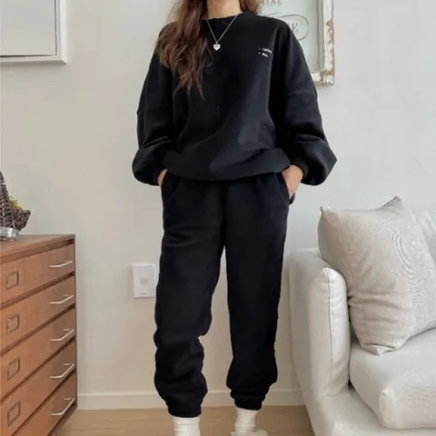 [애슬릿] 국내 생산 레터링 플리스 조거 트레이닝 세트