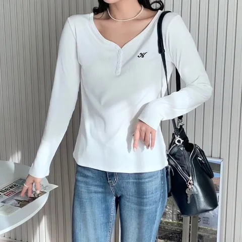 피치스킨 버튼 와이넥 티셔츠 SD-241126 (WFG5JQ5)