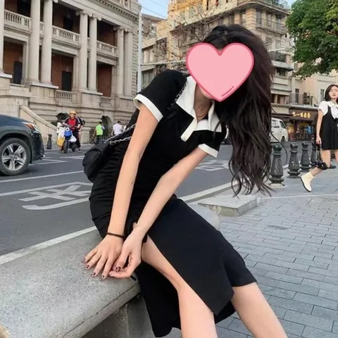 카라 포인트 옆셔링 반팔 배색 원피스 (WFJLHCO)