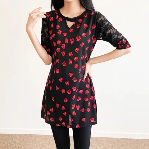 까르죠아 귀여운 레드장미 롱 블라우스 빅사이즈 칠부티셔츠 엄마옷 마담복