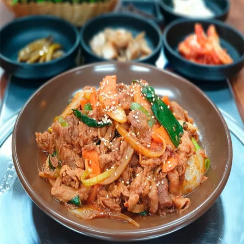 [상호맘] 돼지앞다리살 고추장불고기 500g 2팩