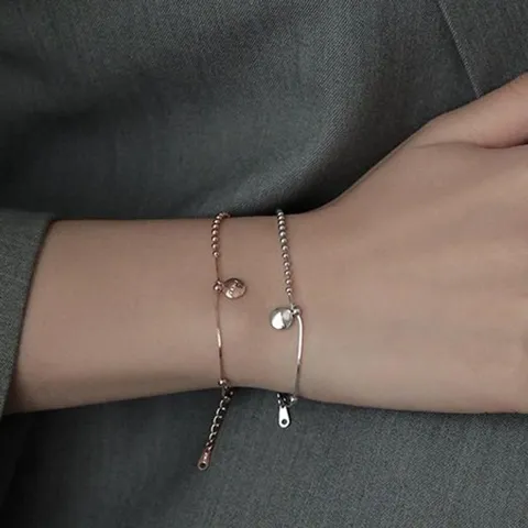 러키팔찌 여자은팔찌 은팔찌 여성은팔찌 로즈골드팔 (WE87233)