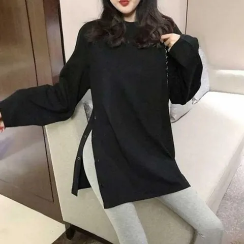 검정 오버핏 캐주얼 캐주얼 데일리룩 필수템 티셔츠 (WFHWE9P)