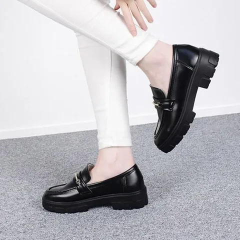 국산 체인 심플 로퍼 CNK캐쥬얼 체인장식