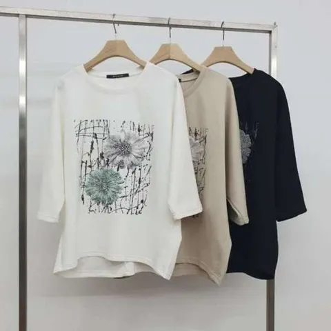 [애슬릿] 여성 면 티셔츠 라운드 봄 여름 그래픽 7부 마담