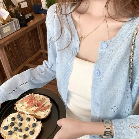 떼루아 가디건 라운드넥 긴팔 니트 아우터