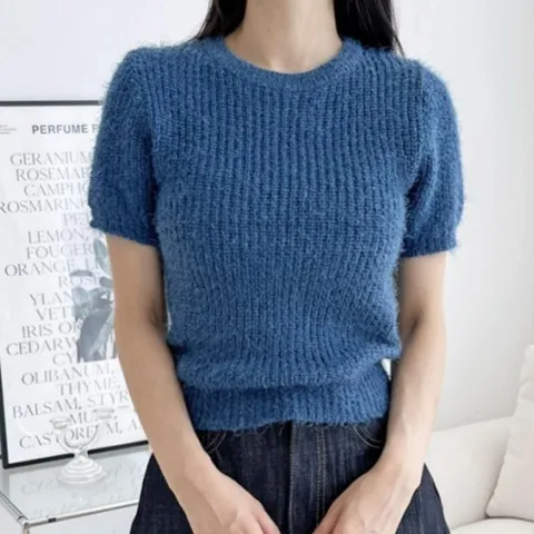 여성 세미 크롭 리즈 퍼 부클 라운드 (WFHT8B6)