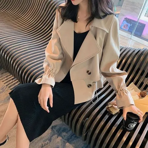 데일리룩 여성 가을 간절기 트렌치코트 숏 크롭 트렌치자켓