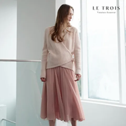 [LE TROIS]24FW 르투아 글리터 샤스커트 