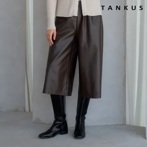 정상가:89,000원 ㅣ 레더 밴딩 와이드 하프 팬츠 (TX3PT010L0)
