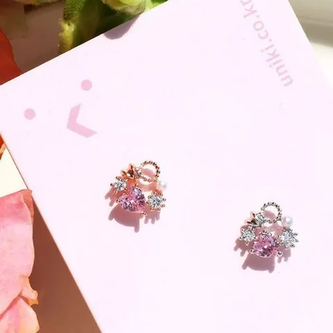 (낱개판매) 러브샷 하트 트라거스 이너컨츠 피어싱 피어싱 크리스탈귀걸이 럭셔리피어싱 블링