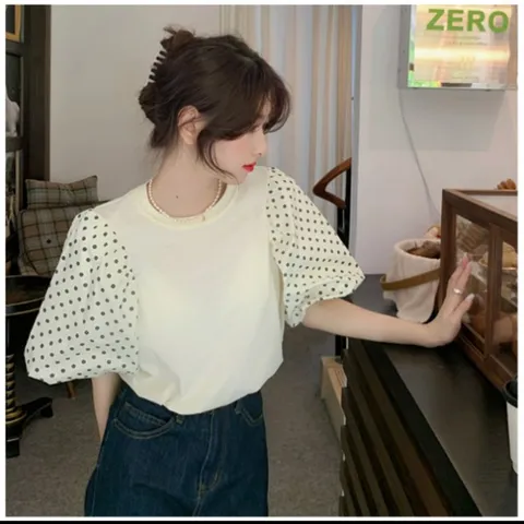 퍼프소매 티셔츠 플라워티셔츠 플라워