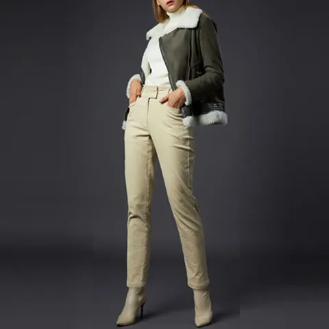 [라우렐]코튼 블렌디드 코듀로이 팬츠_아이보리