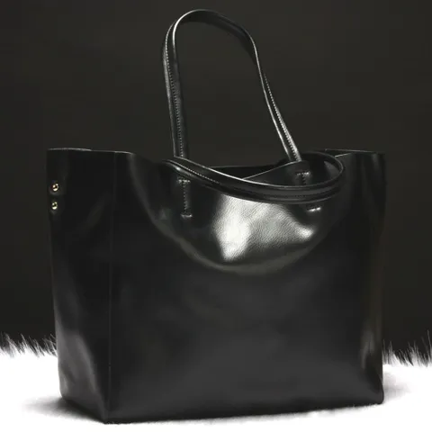 검정 가죽크로스백 가죽 숄더백 쇼퍼백 가죽가방 가죽백 가죽숄더백 가죽크로스백 데일리가방