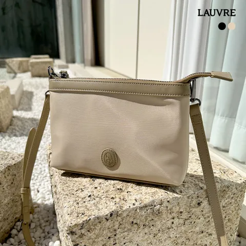 [정상가39,000] 로브르 나일론 미니 크로스백_라이트베이지