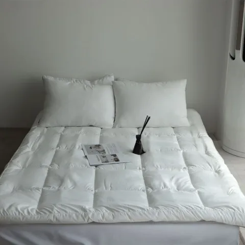 두껍고 푹신한 사계절 요매트 토퍼 매트리스 이불