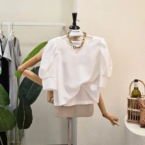 25FM4D9BL5832_퍼프 소매 라운드넥 블라우스