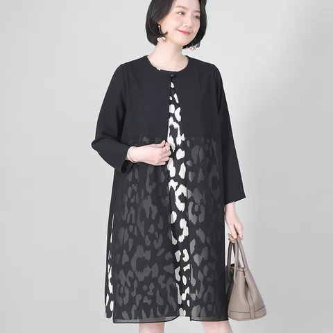 애비뉴투지 엄마옷 쉬폰 조끼 일체형 프린트 여성 봄 여름 긴팔 롱 원피스 K03309 50대 60대 중년여성