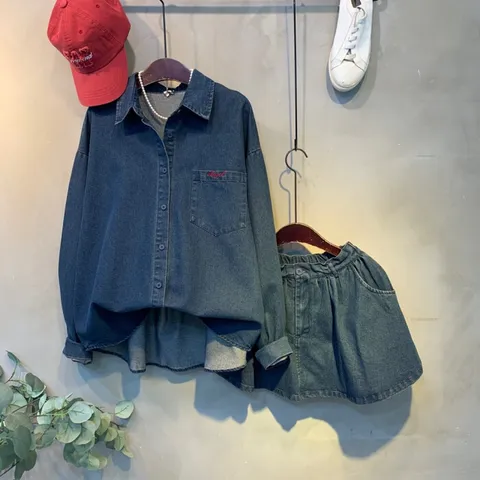 [브리치]  / (신상 무료배송)네이 자수 데님 셔츠 미니 플레어 치마 바지 세트 one color