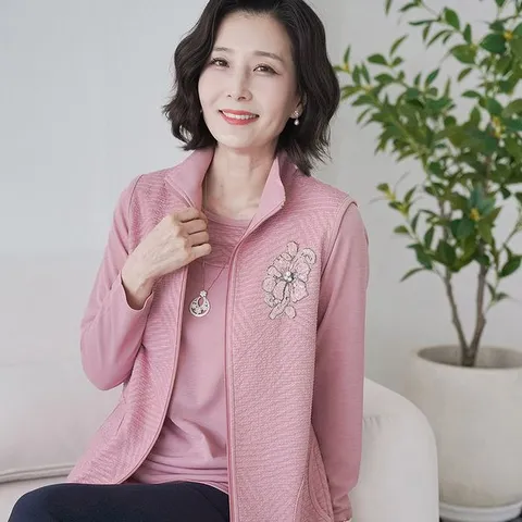 [하프클럽] SET3147 꽃잎 자가드 조끼 앙상블/중년여성의류