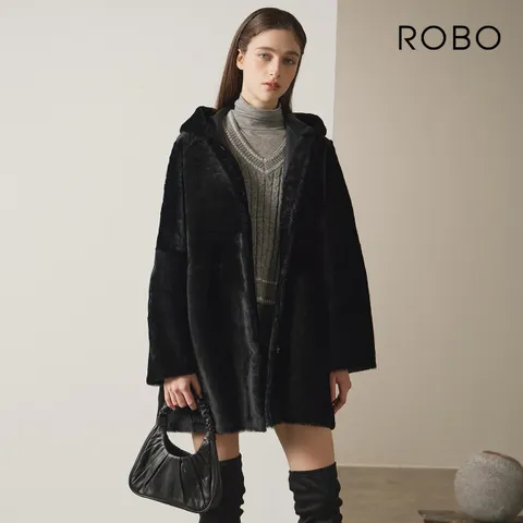 로보 스페인 라도마社 리버시블 후드 하프 무스탕