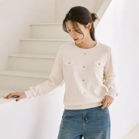 [하프클럽/더블유피비지]골드 단추 포인트 라운드 니트