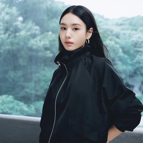 26FW 러플 셔링 점퍼