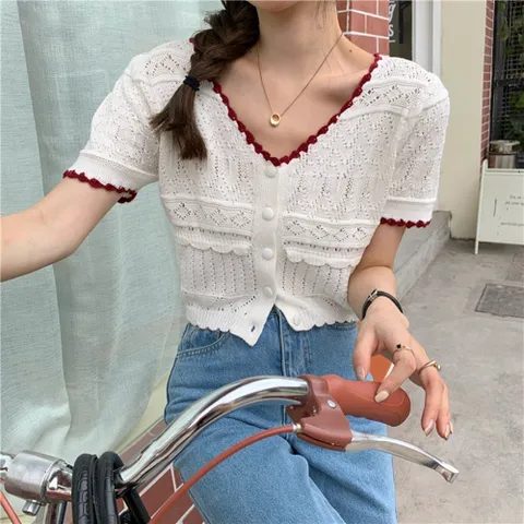S5450 4컬러 배색 V넥 니트티 반팔 뜨개 미니 가디건 S5450 4컬러 배색 V넥 니트티 반팔 뜨개