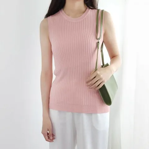 여자 아이스원단 플리츠 S/S 스타일민소매티 레이어링 세로패턴 민소매 민소매티 흠뻑쇼옷