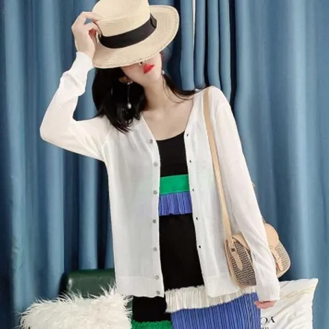 [하프클럽] 부드러운 할머니가디건 시스루 여성 데일리룩