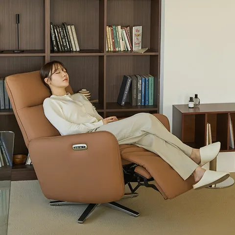 베를린 듀얼 USB 1인용 전동 리클라이너 가죽 소파