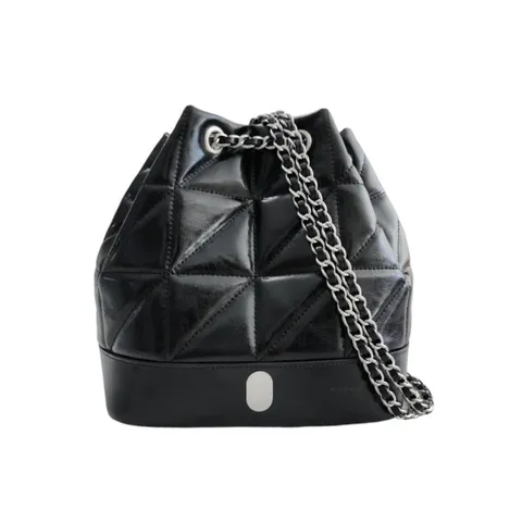 [롯데백화점]24SS 신상 뉴 트렌드 퀼팅 쁘띠 미니 체인 패션 백팩 ECDSHB635BK